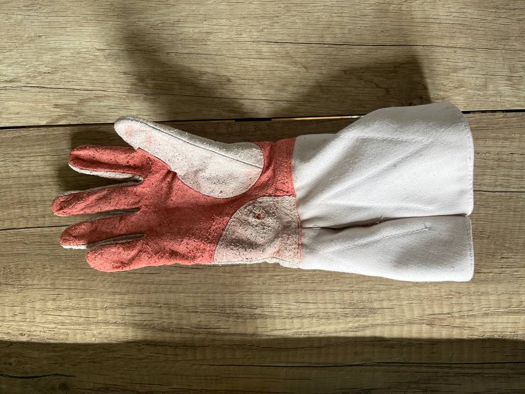 Gant épée fleuret droitier