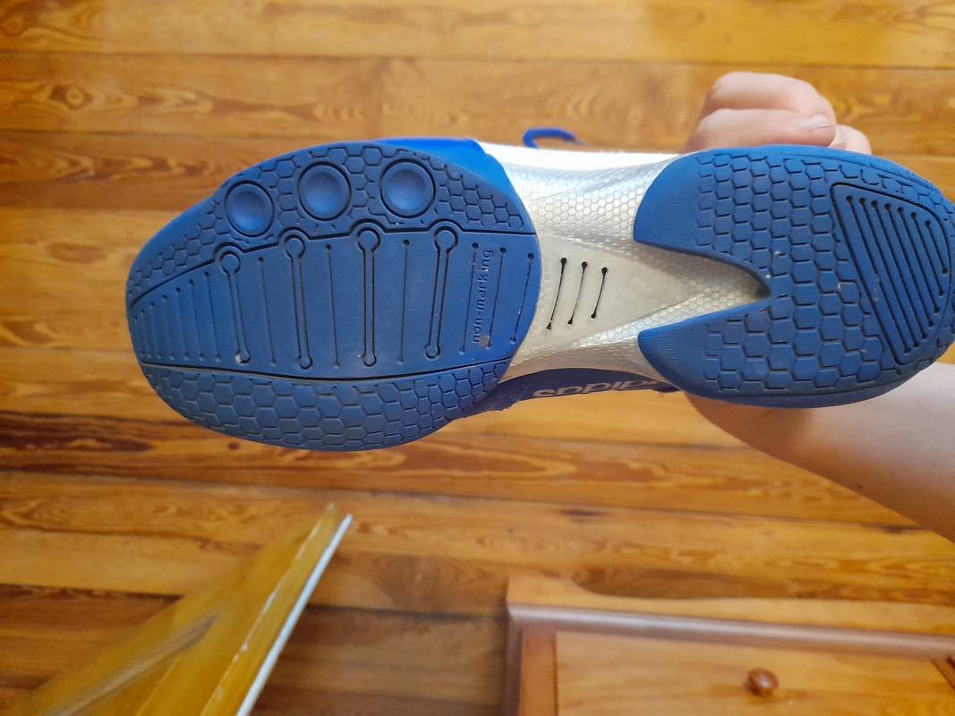 Chaussures ADIDAS bleues "DARTAGNAN 5"