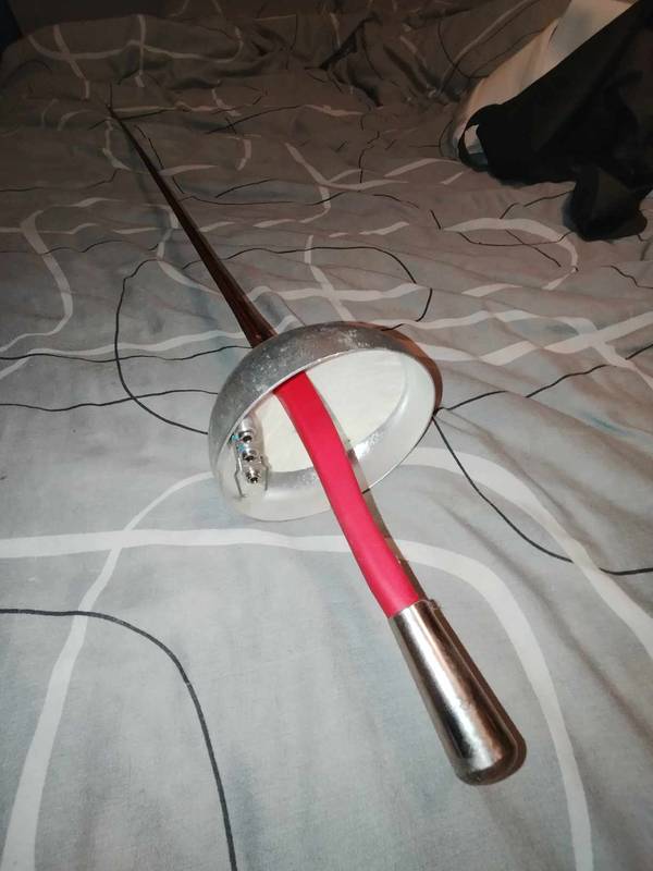 Tenue complète comme neuve