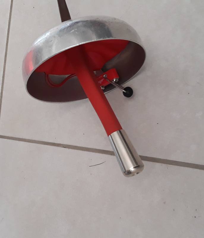 Épée à vendre