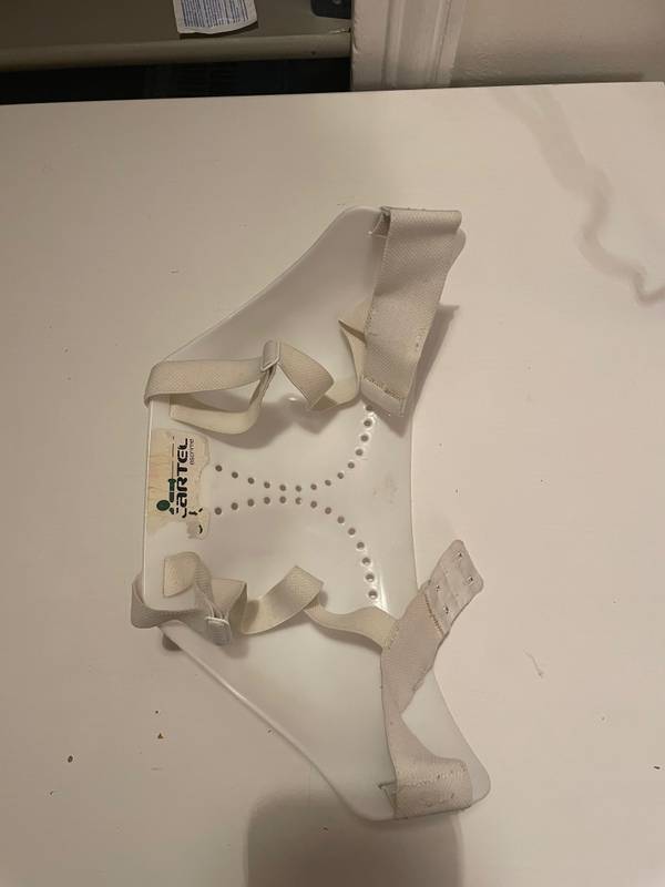 Bustier protège-poitrine