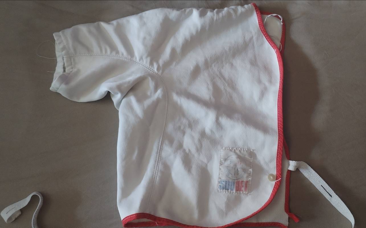 Sous-cuirasse enfant droitier 