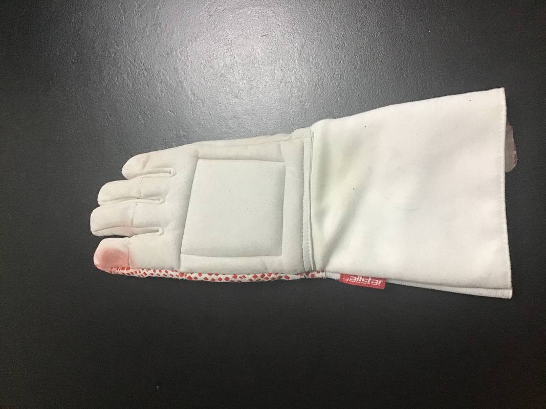Gant de fleuret et d’épée 