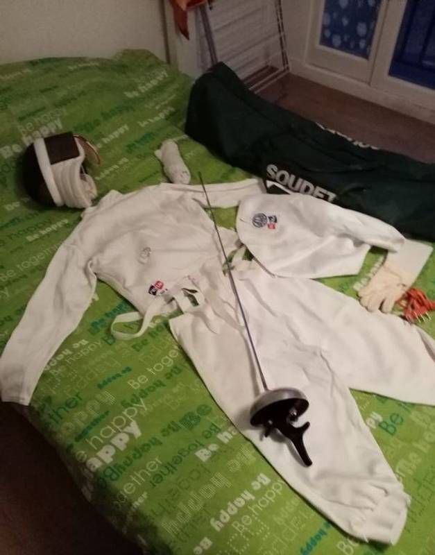 Matériel escrime épée très bon état
